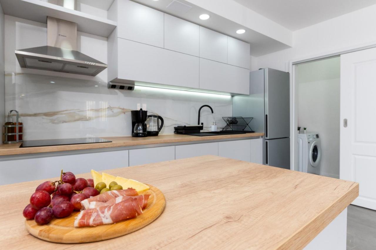 Apartment Vuletin Kaštela Εξωτερικό φωτογραφία