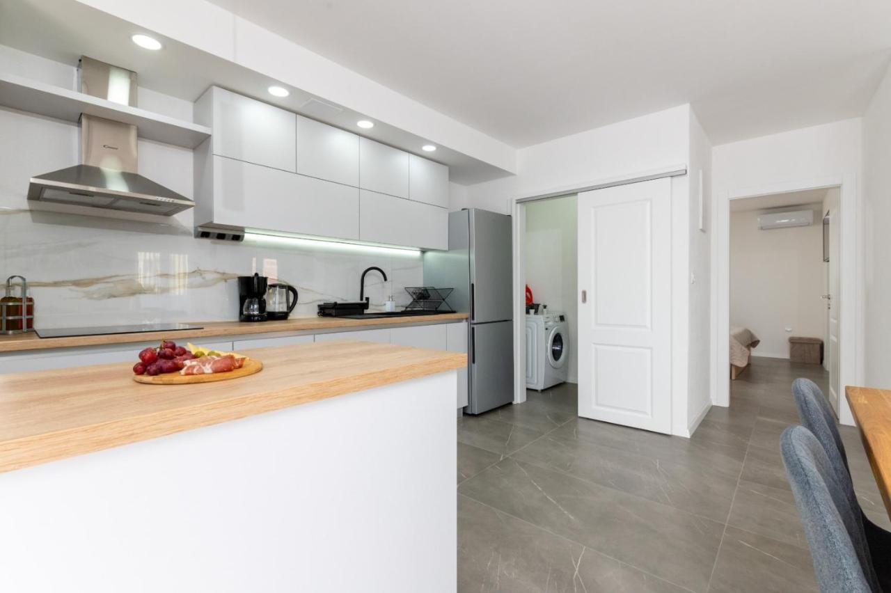 Apartment Vuletin Kaštela Εξωτερικό φωτογραφία