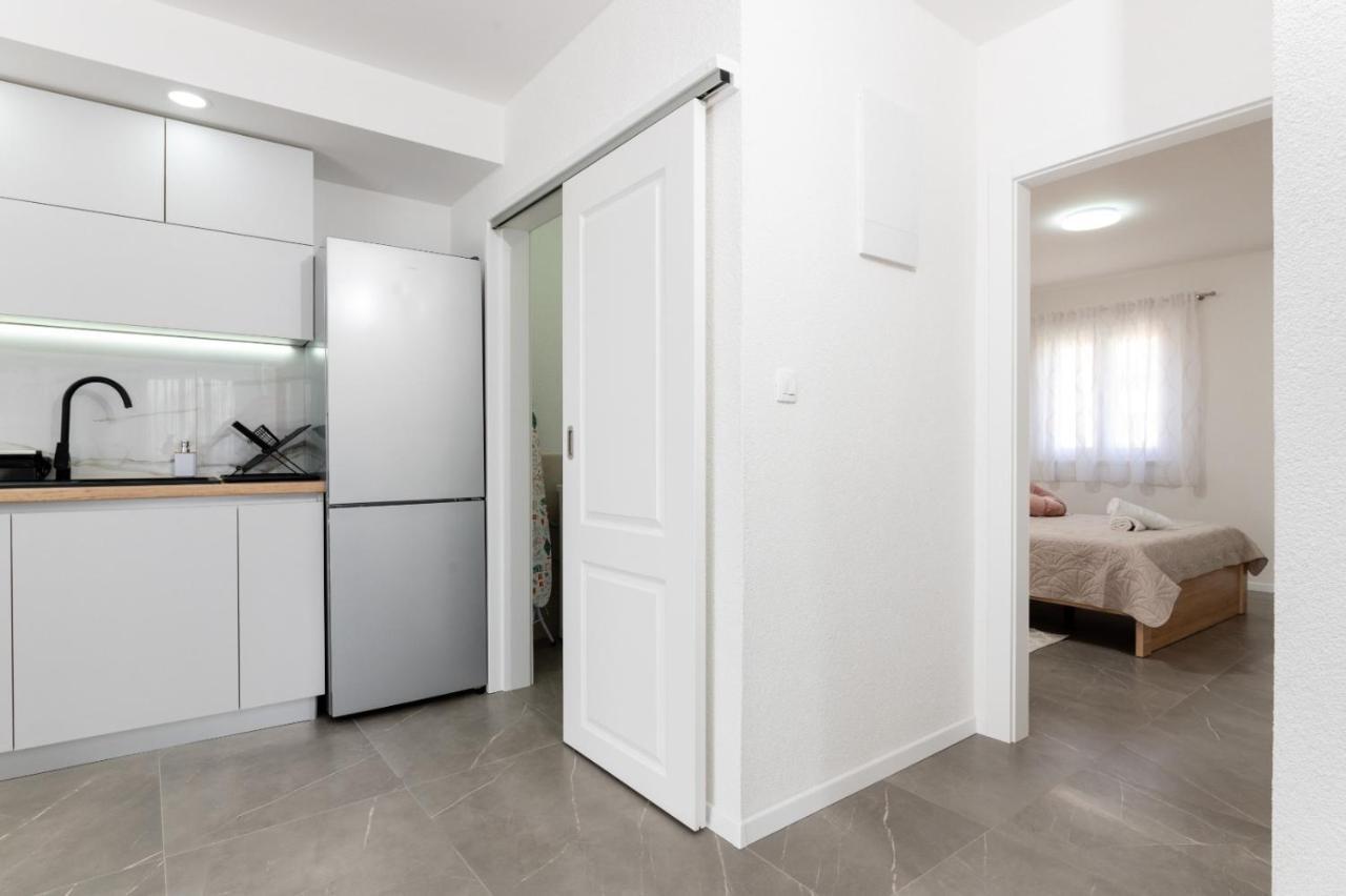 Apartment Vuletin Kaštela Εξωτερικό φωτογραφία